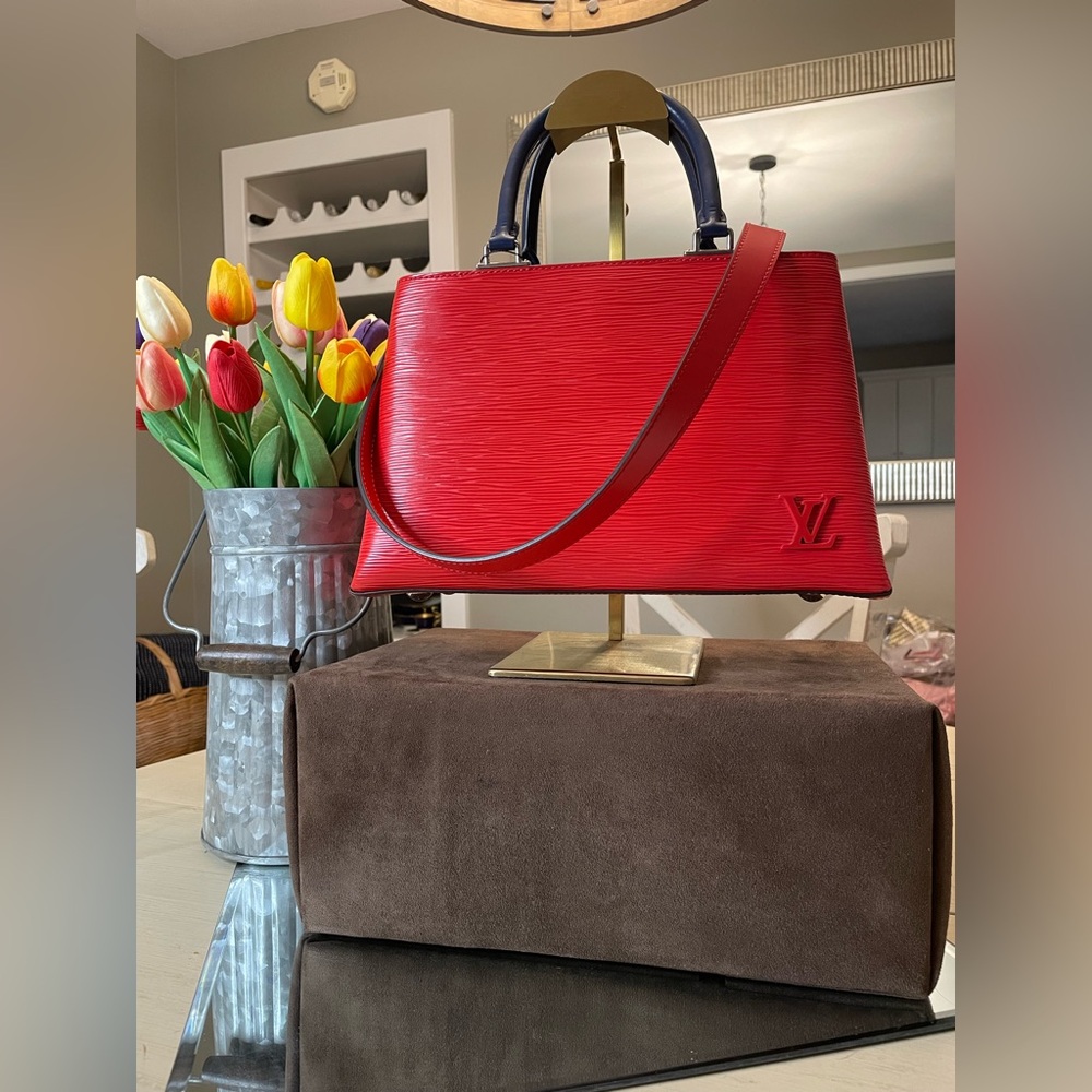 *Like New* Louis Vuitton Red EPI Leather Kleber Satchel (dust bag included) - Picture 6 of 16